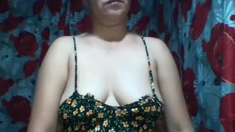 Snapshot of yourshygirl82 chatting on 05.09.26 im MAY online show from 05.09.26