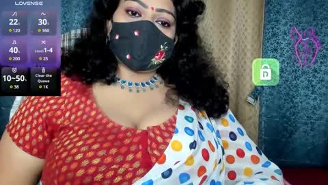 Snapshot of yourss_preethy chatting on 01.05.25 preethy online show from 01.05.25