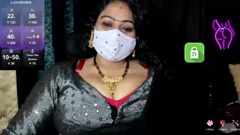 Snapshot of yourss_preethy chatting on 01.06.25 preethy online show from 01.06.25