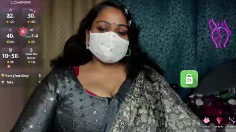 Snapshot of yourss_preethy chatting on 02.02.25 preethy online show from 02.02.25