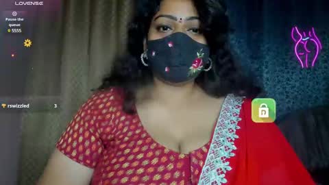Snapshot of yourss_preethy chatting on 02.05.25 preethy online show from 02.05.25