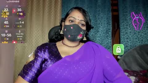 Snapshot of yourss_preethy chatting on 02.05.25 preethy online show from 02.05.25