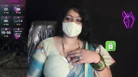 Snapshot of yourss_preethy chatting on 09.23.25 preethy online show from 09.23.25