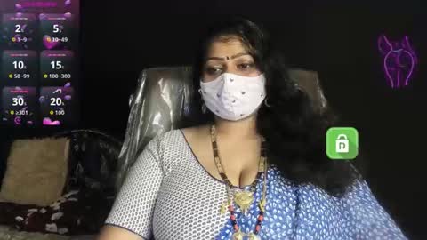 Snapshot of yourss_preethy chatting on 10.15.25 preethy online show from 10.15.25
