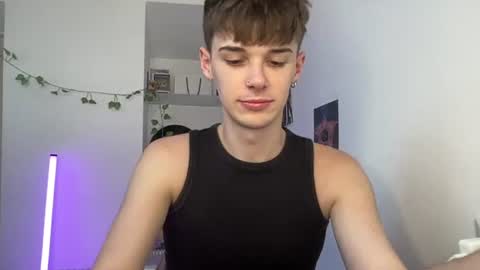 yoursweetyguy online show from 07.07.26