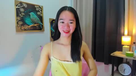 Snapshot of yourtinybunny chatting on 05.22.26 yourtinybunny online show from 05.22.26