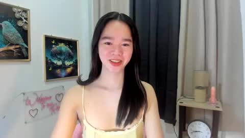 Snapshot of yourtinybunny chatting on 06.28.26 yourtinybunny online show from 06.28.26