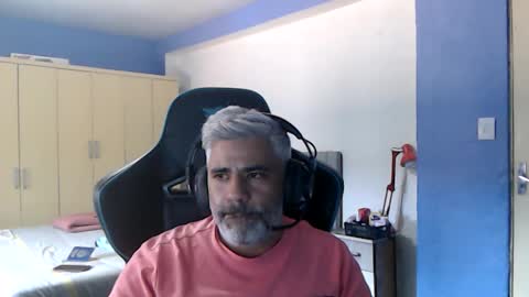 Snapshot of yourtoytoyoumaster3 chatting on 11.24.25 yourtoytoyoumaster3 online show from 11.24.25