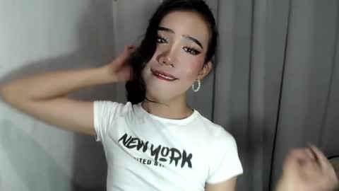 yourwife_material99 online show from 03.30.26