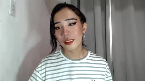 yourwife_material99 online show from 04.02.26