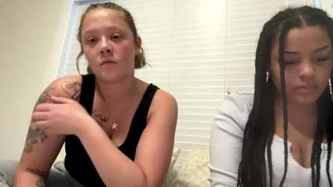 yourz_truly69 online show from 01.14.25