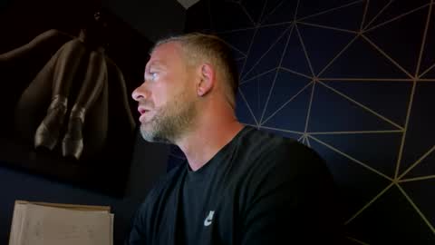 Snapshot of youwantus69 chatting on 10.20.25 You want us 69 online show from 10.20.25