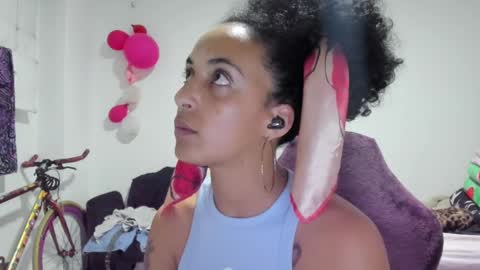 Snapshot of youwishtobeme chatting on 02.27.25 elizabeth ju online show from 02.27.25