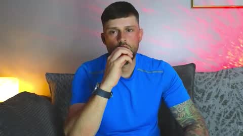 youzername2 online show from 04.05.26