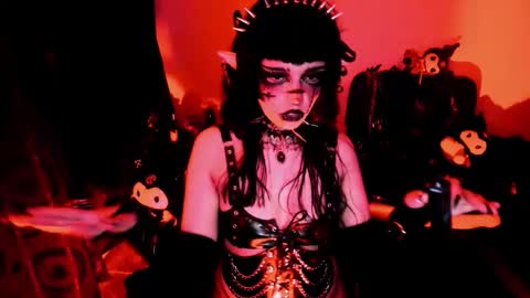 Yue Eclipsa online show from 03.11.26