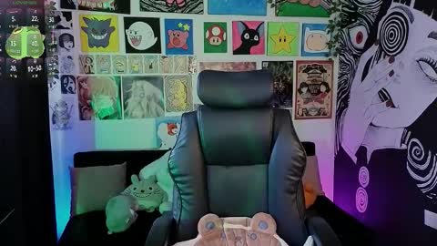    rawr   Anne Independent model      online show from 03.18.26