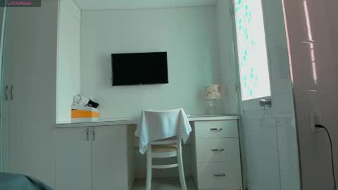 Yuki online show from 04.11.26