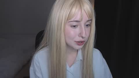 Snapshot of yukimisa chatting on 09.08.25 Misa online show from 09.08.25