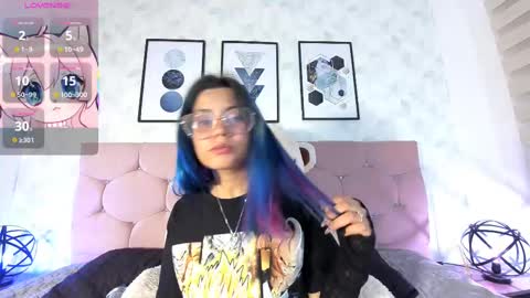 Snapshot of yukki_kuran chatting on 03.09.25 Yukki Kuran online show from 03.09.25