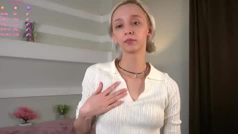 Snapshot of yukorengel chatting on 04.07.26 Grace online show from 04.07.26