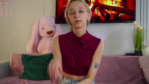 Snapshot of yukorengel chatting on 04.08.26 Grace online show from 04.08.26