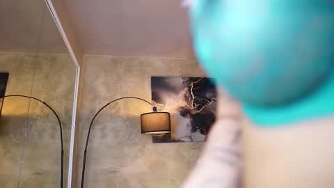 Yulia online show from 10.19.25