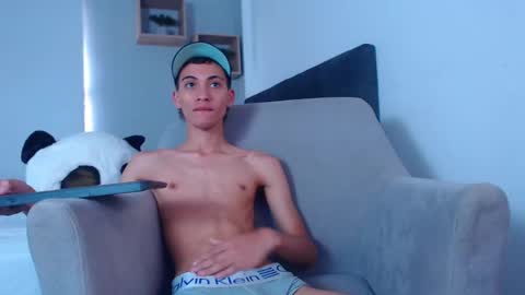 yulian_vasquez online show from 02.20.25