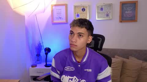 yulian_vasquez online show from 11.05.25