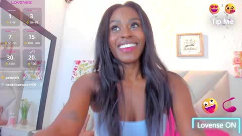 Snapshot of yuliana_milleer chatting on 02.01.25 Yuliana online show from 02.01.25