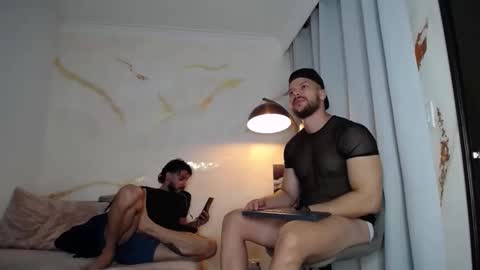 yulian 2811 online show from 10.29.25