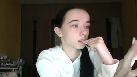 Yuliia online show from 10.20.25