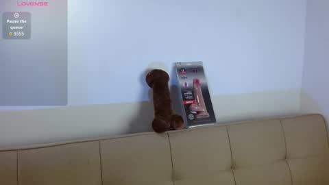 Yuli and SaraIndependent model online show from 01.09.26