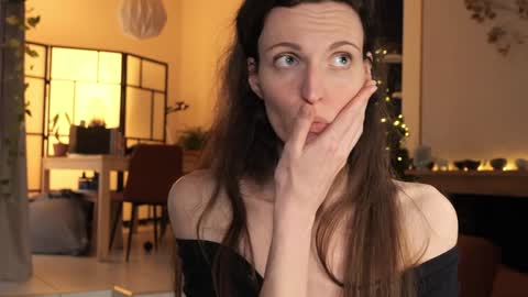 yulla dao online show from 12.02.24