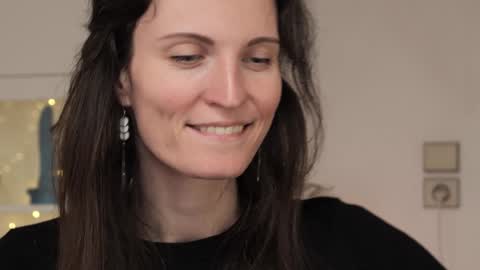 yulla dao online show from 01.26.25