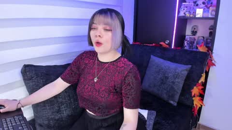 Yume    online show from 01.17.25