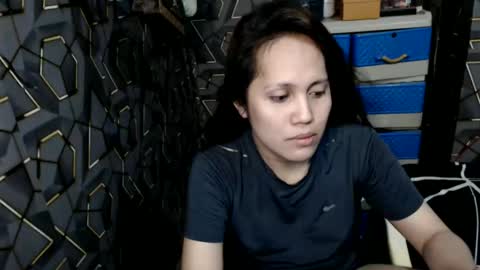 yumi online show from 03.19.26