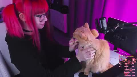 Snapshot of yumi_youkai chatting on 10.16.25 Yumi 3 online show from 10.16.25