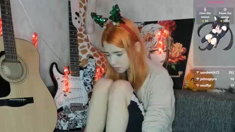 Snapshot of yumiko_uwu chatting on 12.24.24 Yumeko online show from 12.24.24