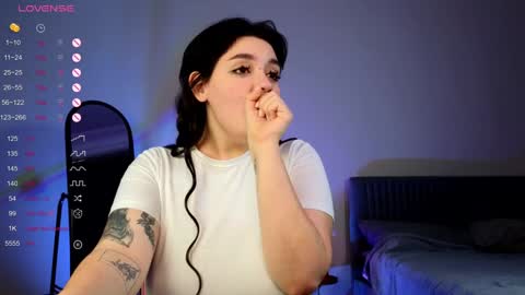 YumemiyaYumi online show from 12.18.24