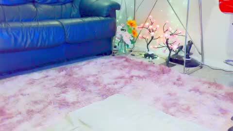 Snapshot of yummy1a chatting on 01.03.25 Yummy online show from 01.03.25