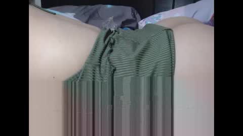 yummy72747 online show from 12.15.25