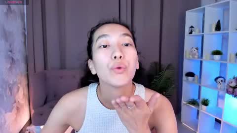 Snapshot of yummy_lamii chatting on 07.19.26 Cindey online show from 07.19.26