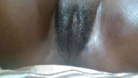 Snapshot of yummyhotclit4 chatting on 02.10.26 jessy online show from 02.10.26