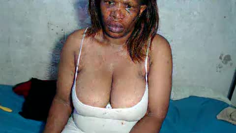 yummytittsxx online show from 01.03.25