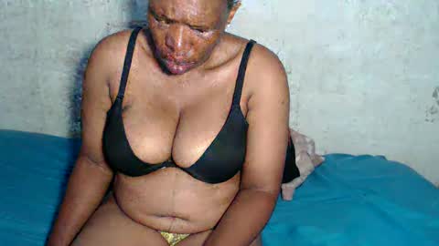 yummytittsxx online show from 01.07.25