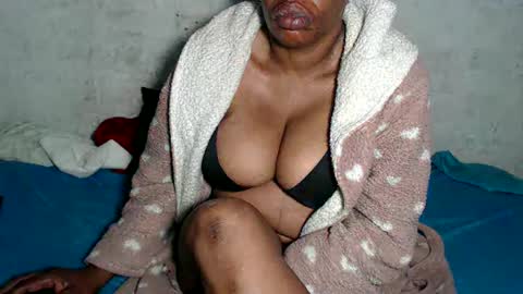 yummytittsxx online show from 01.10.25