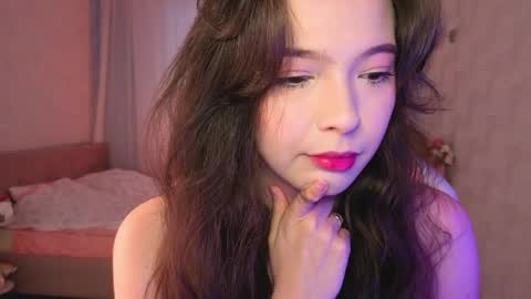 Snapshot of yuna_sunshy chatting on 05.09.26 Yuna online show from 05.09.26