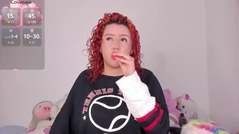 yunahott_ online show from 11.21.25