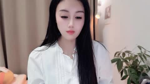 YunEr online show from 04.07.26