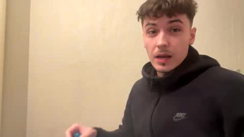 yungstudbev online show from 12.15.24